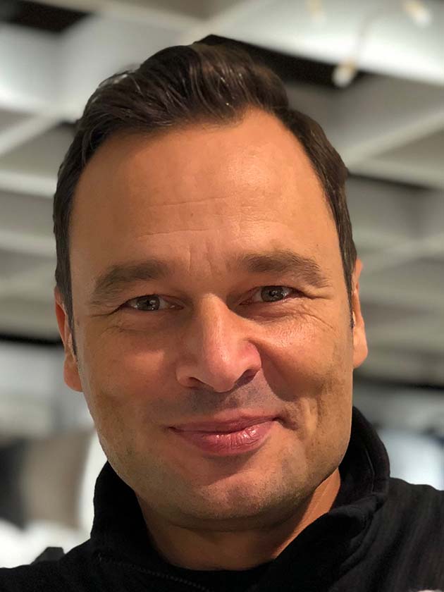 Oli, der Online-Marketing-Spezialist von Konverso